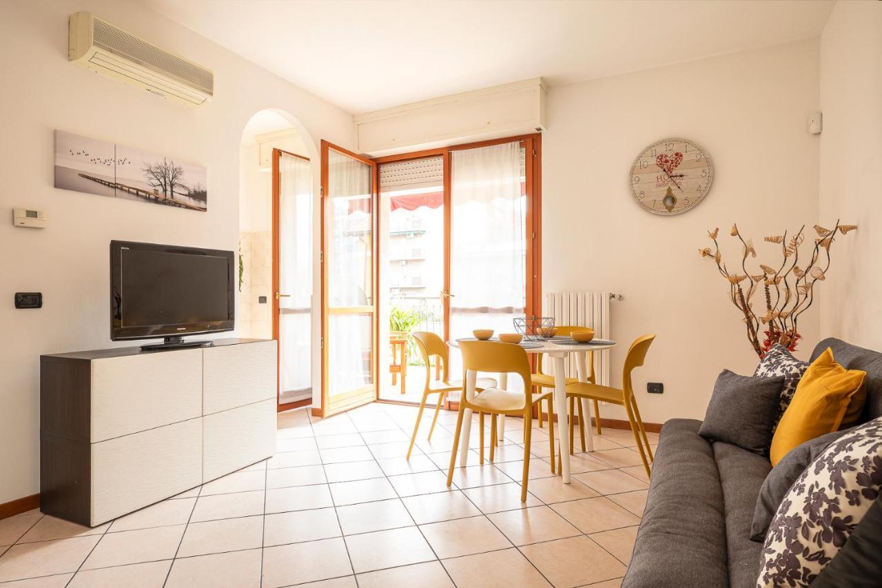 Casty Sweet Home - Parcheggio Privato Gratuito Milaan Buitenkant foto